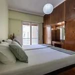 Spacious Apartament *