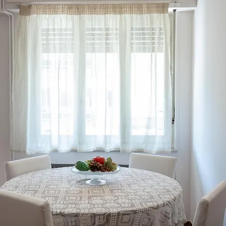 Classy Spacious Apartment