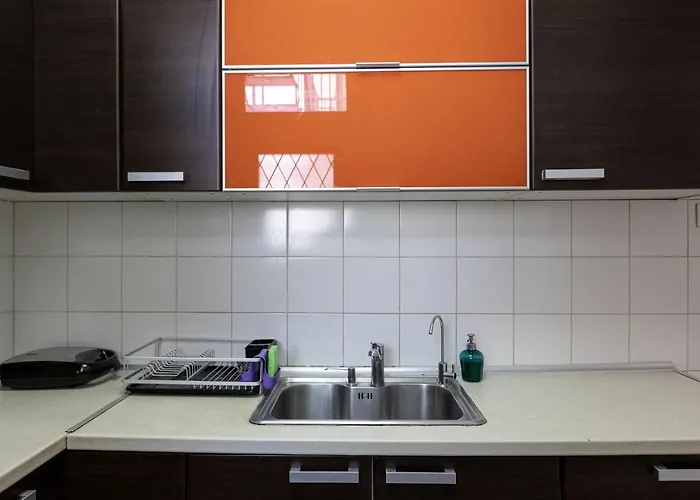 Classy Spacious * 볼로스